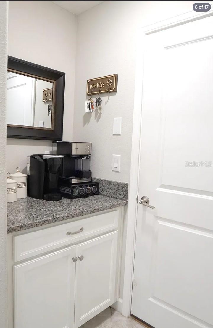 6834 CITRUS CREEK LN — photo 7