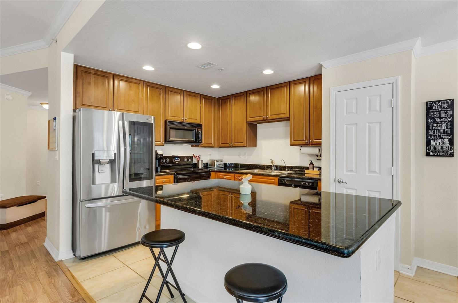 9872 MEADOW FIELD CIR #503 — photo 8