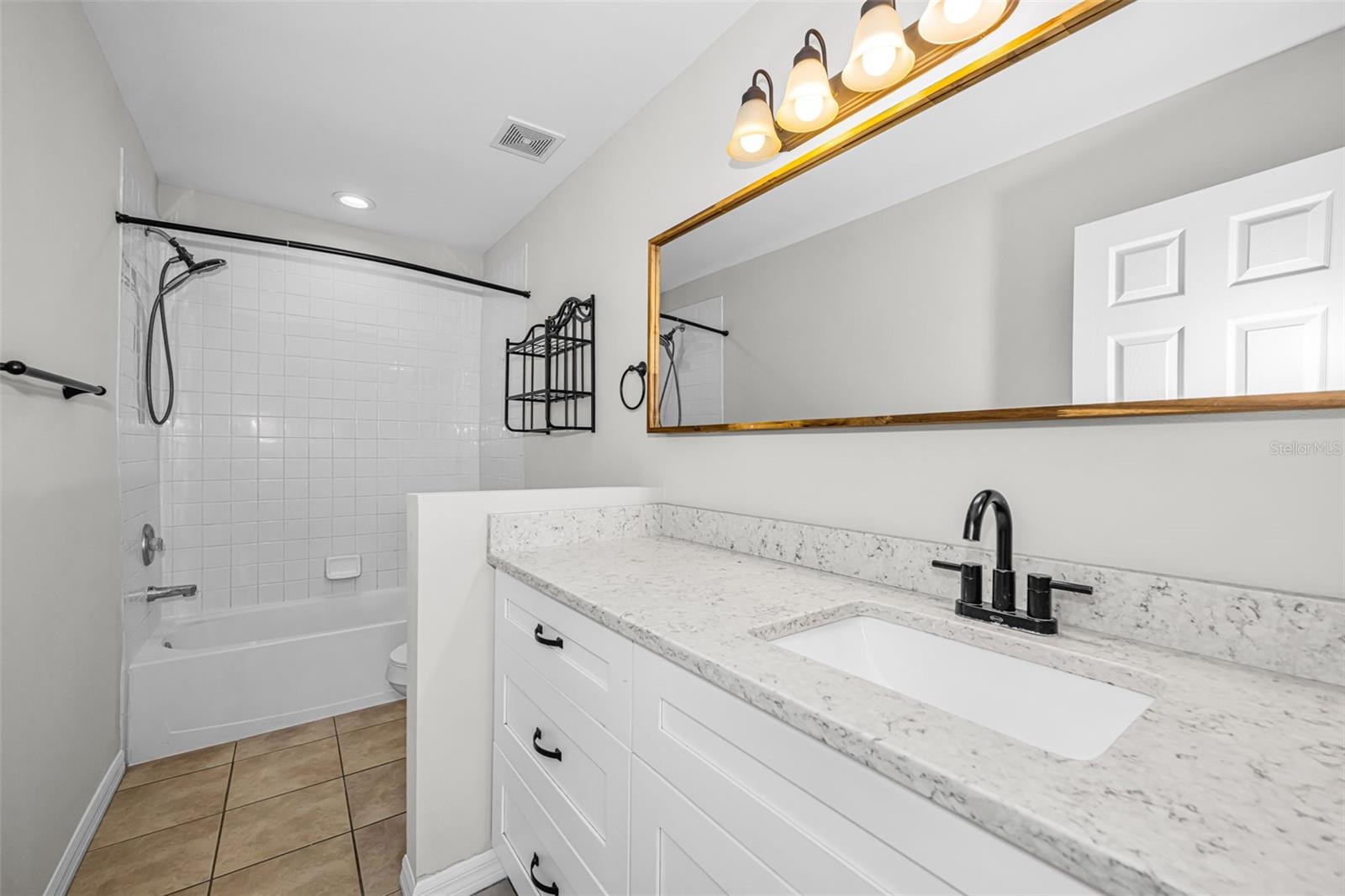 8013 SUTTON TERRACE LN — photo 21