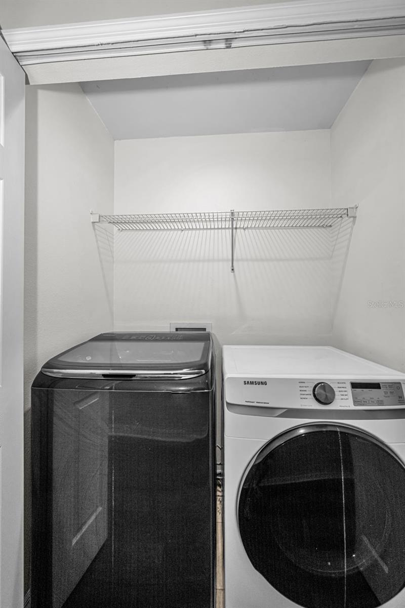 8013 SUTTON TERRACE LN — photo 27