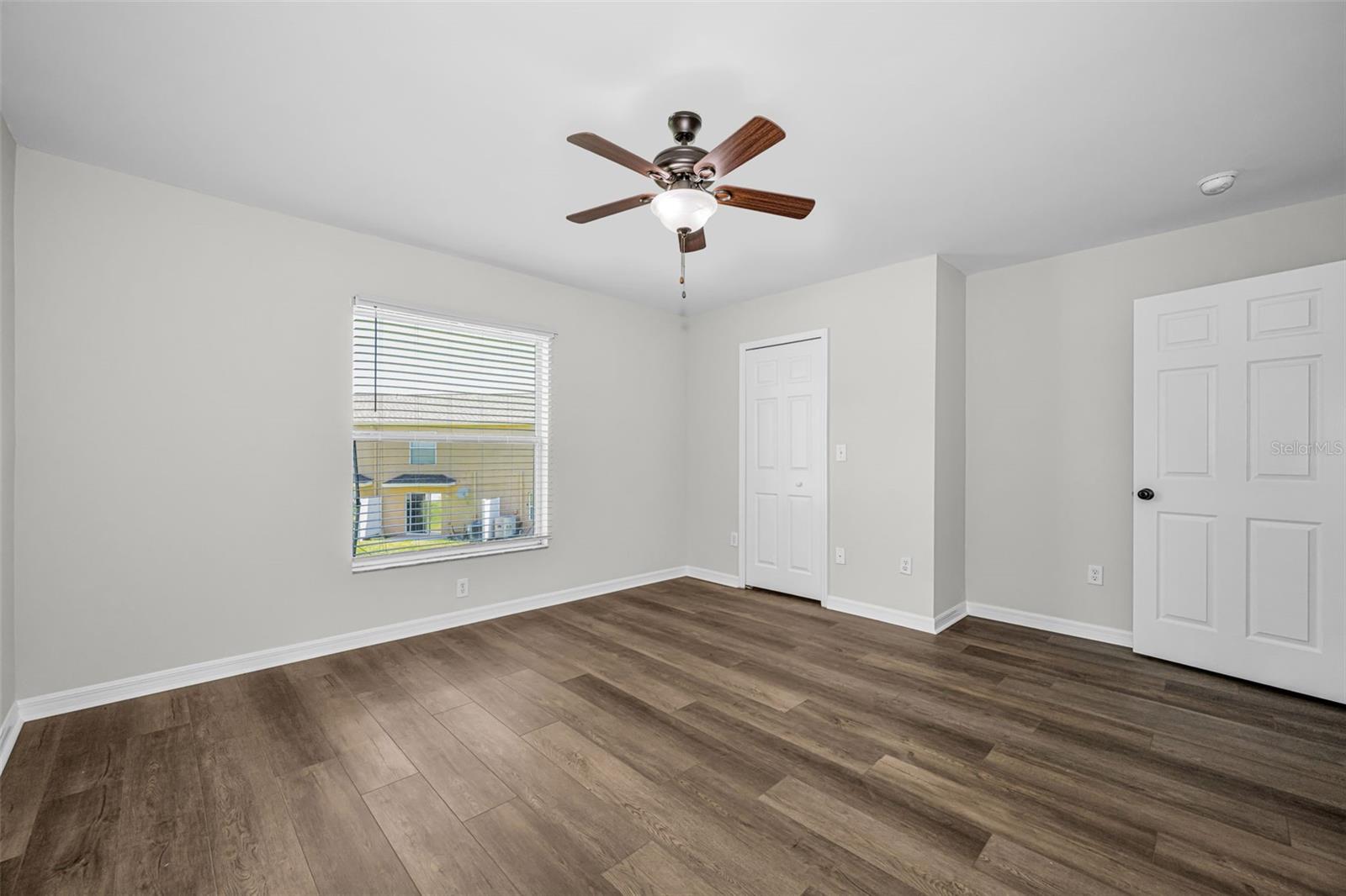8013 SUTTON TERRACE LN — photo 20