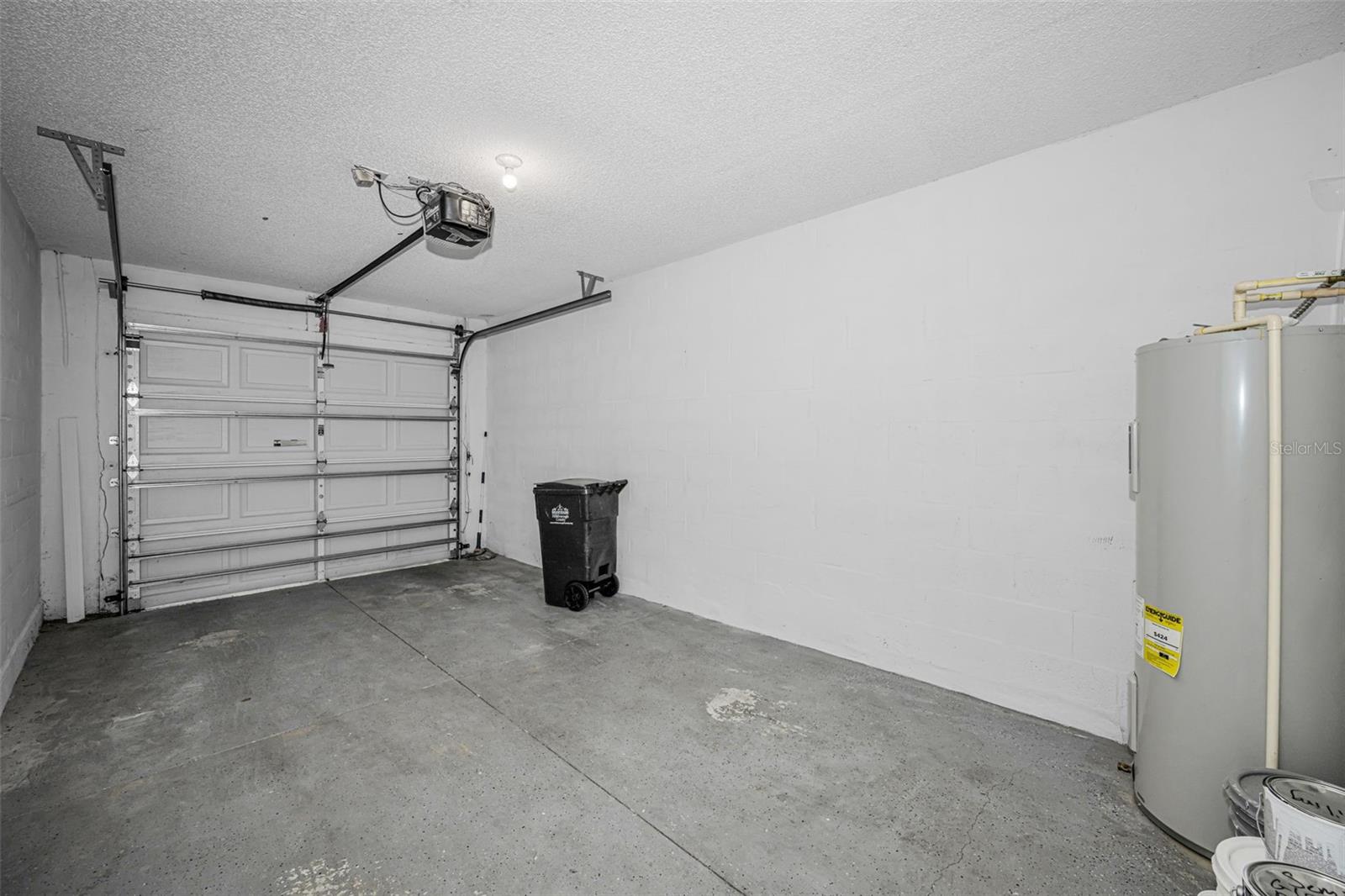 8013 SUTTON TERRACE LN — photo 28