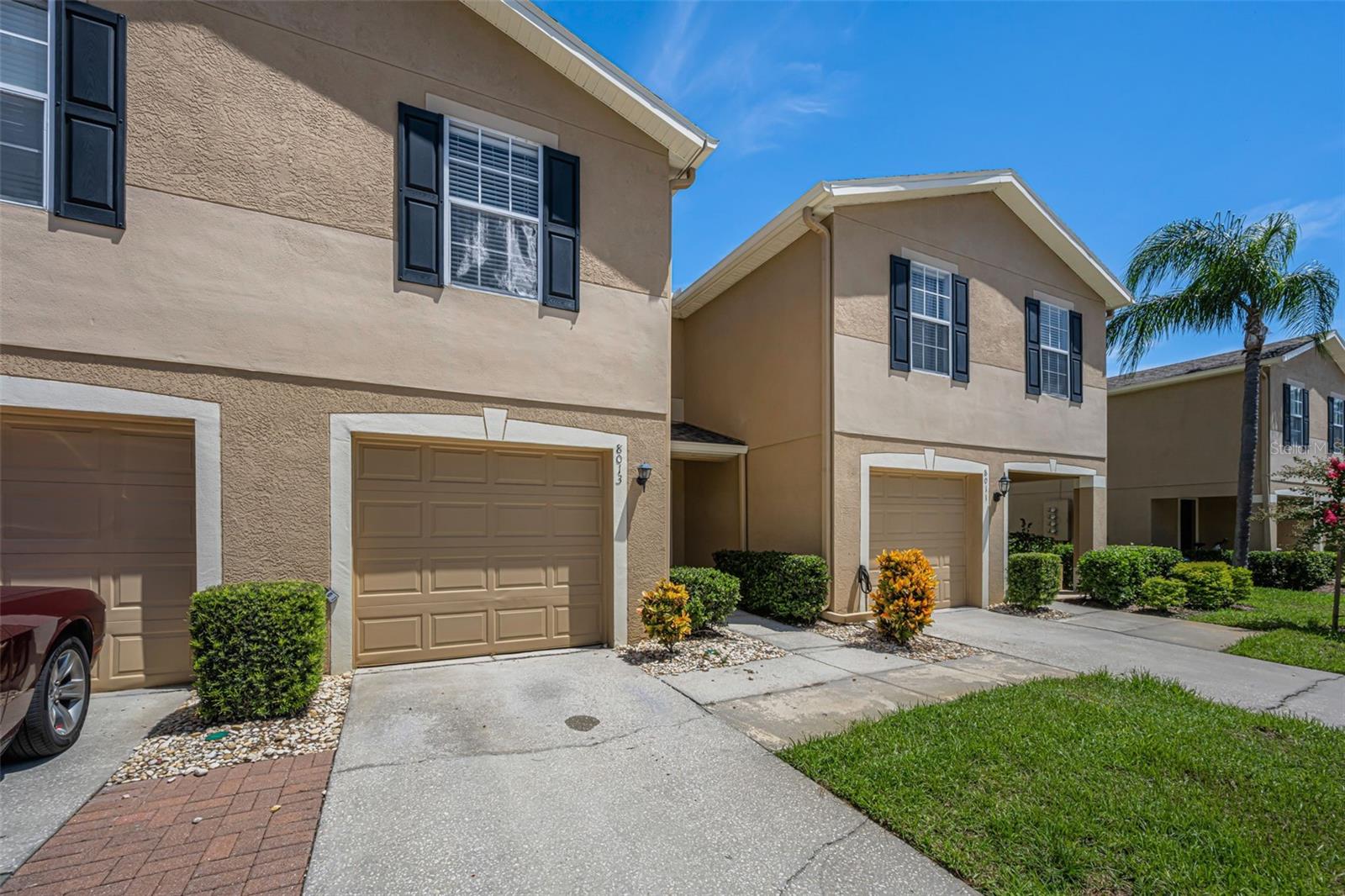 8013 SUTTON TERRACE LN — photo 2