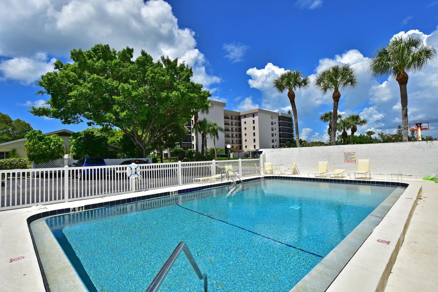 170 ROOSEVELT DR #17 — photo 18