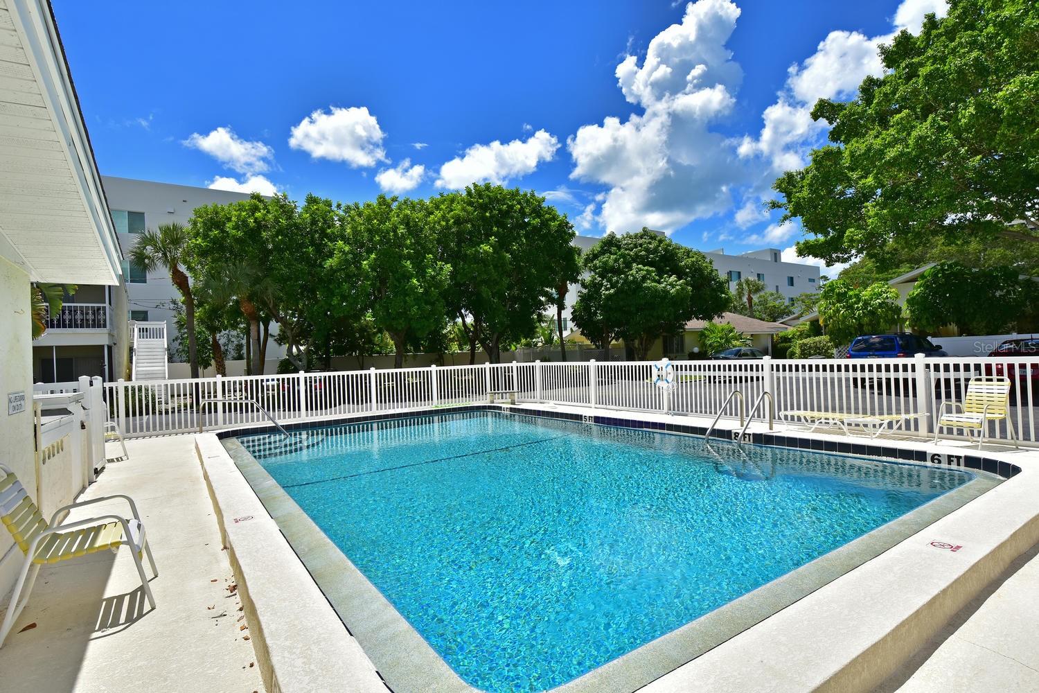 170 ROOSEVELT DR #17 — photo 17
