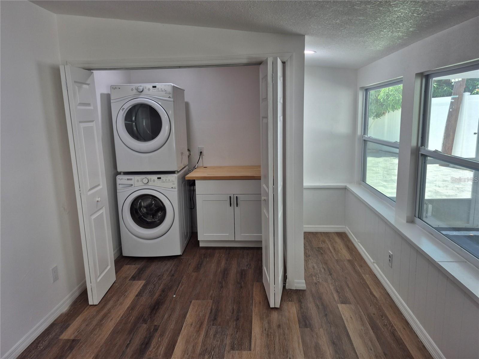 7709 W HANNA AVE — photo 16