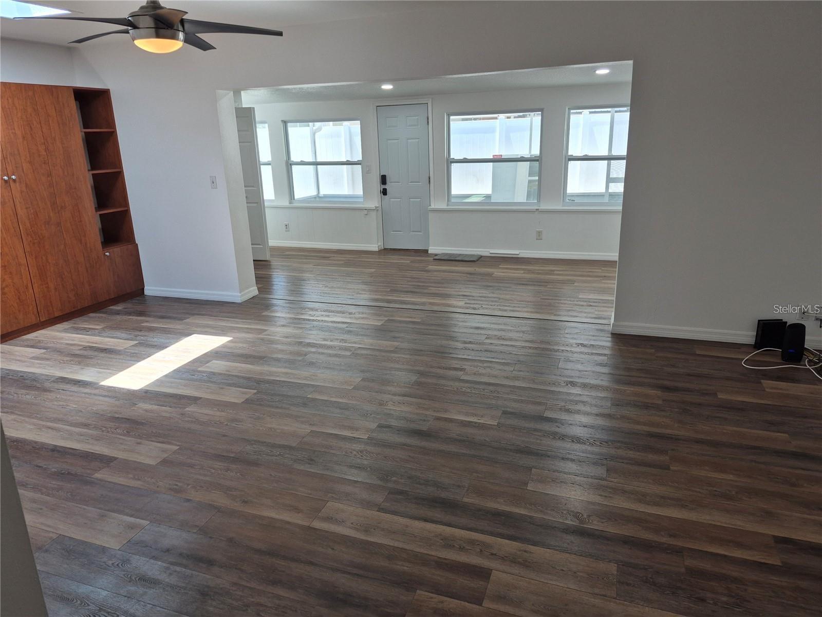 7709 W HANNA AVE — photo 5