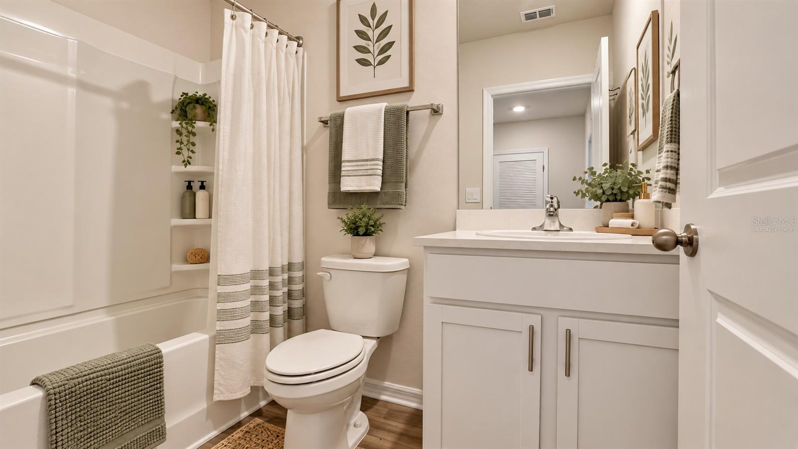 2746 PEARLY BANKS DR — photo 4