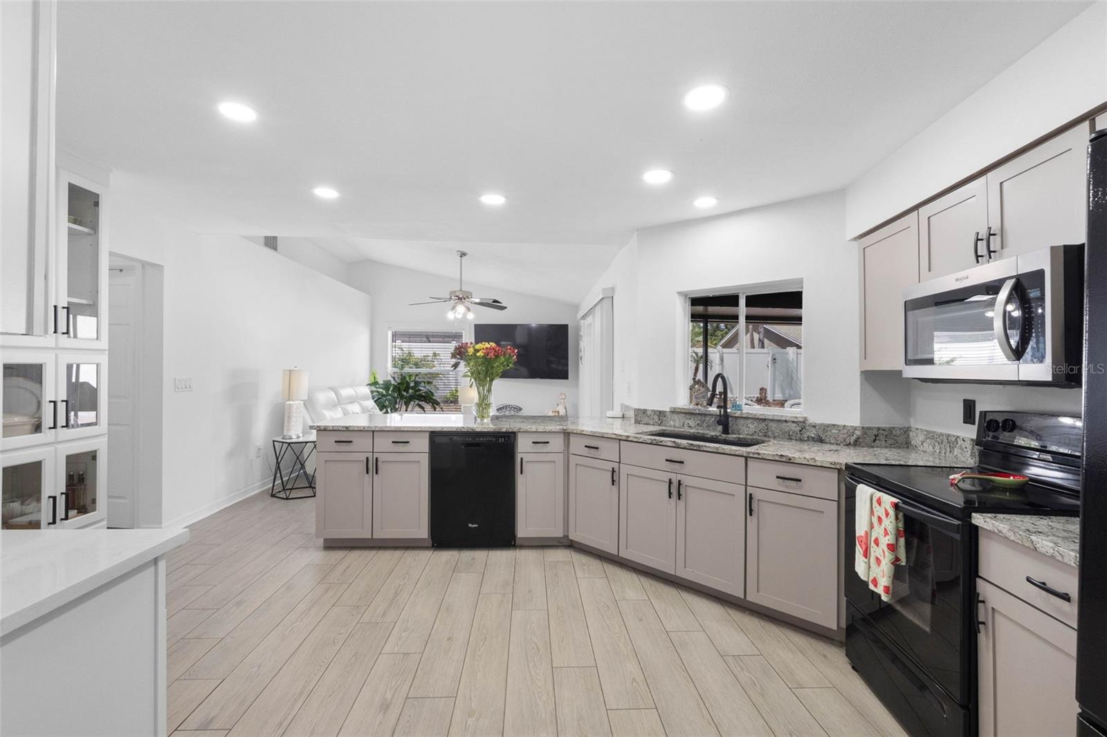 1742 STAYSAIL DR — photo 24