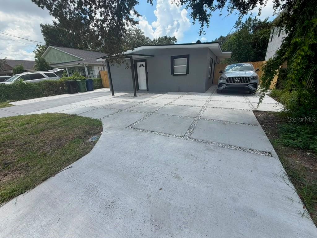 2615 E 23RD AVE — photo 34