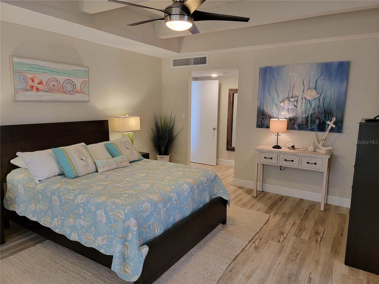 7650 BAYSHORE DR #302 — photo 7