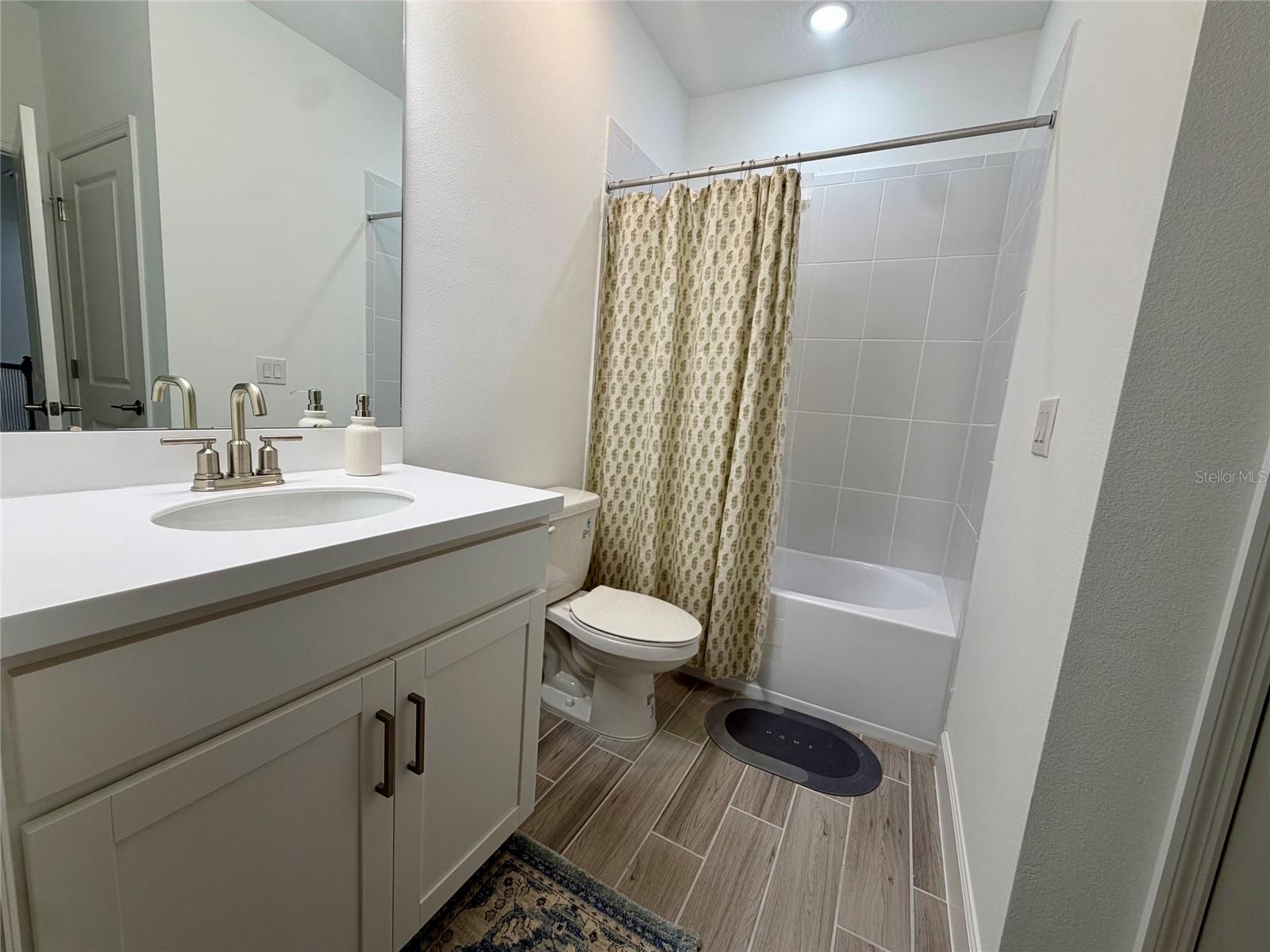 33901 LANDSMAN LOOP — photo 18