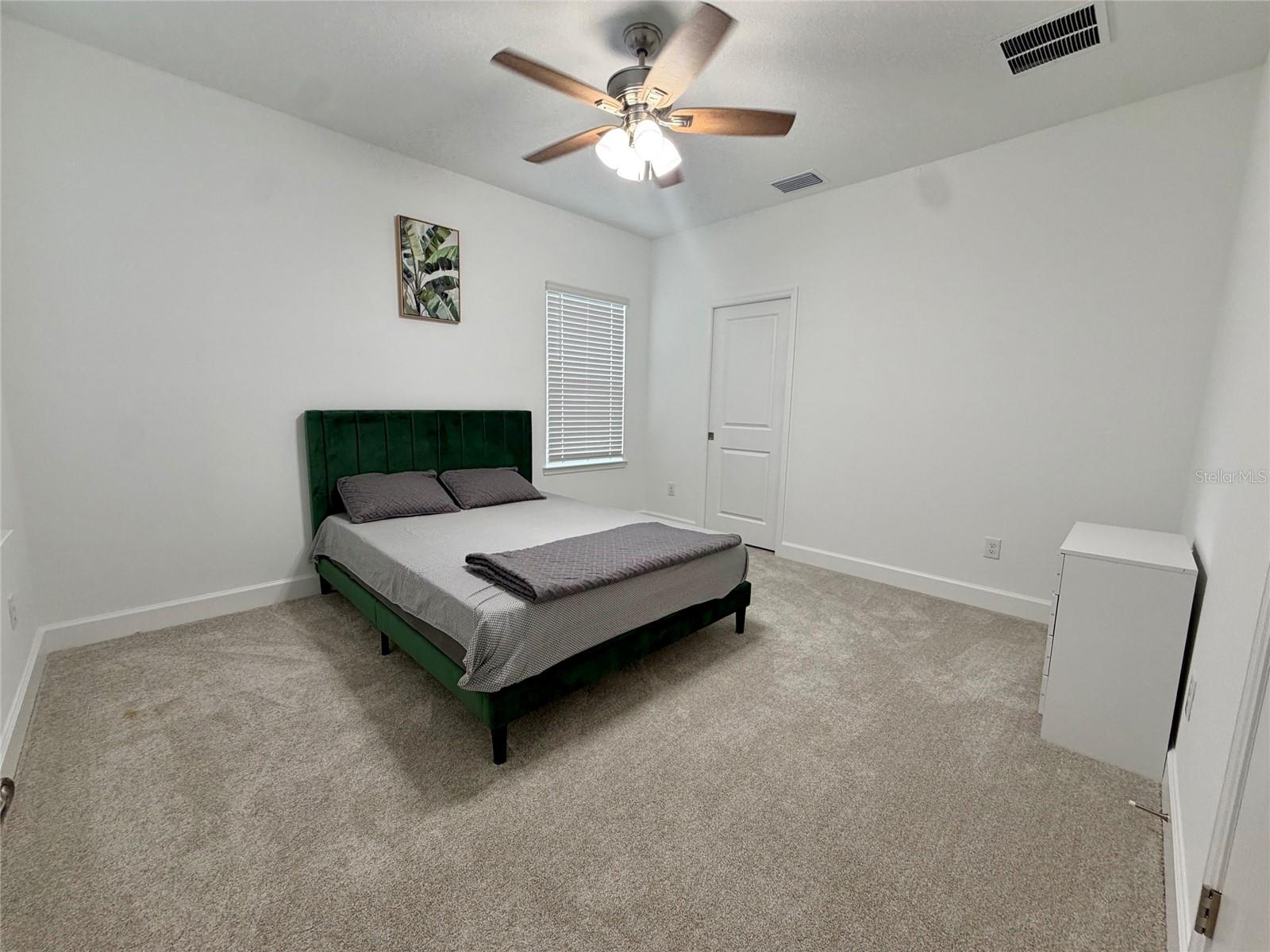 33901 LANDSMAN LOOP — photo 17