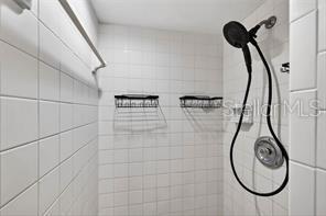 219 PALMETTO CT #219 — photo 9