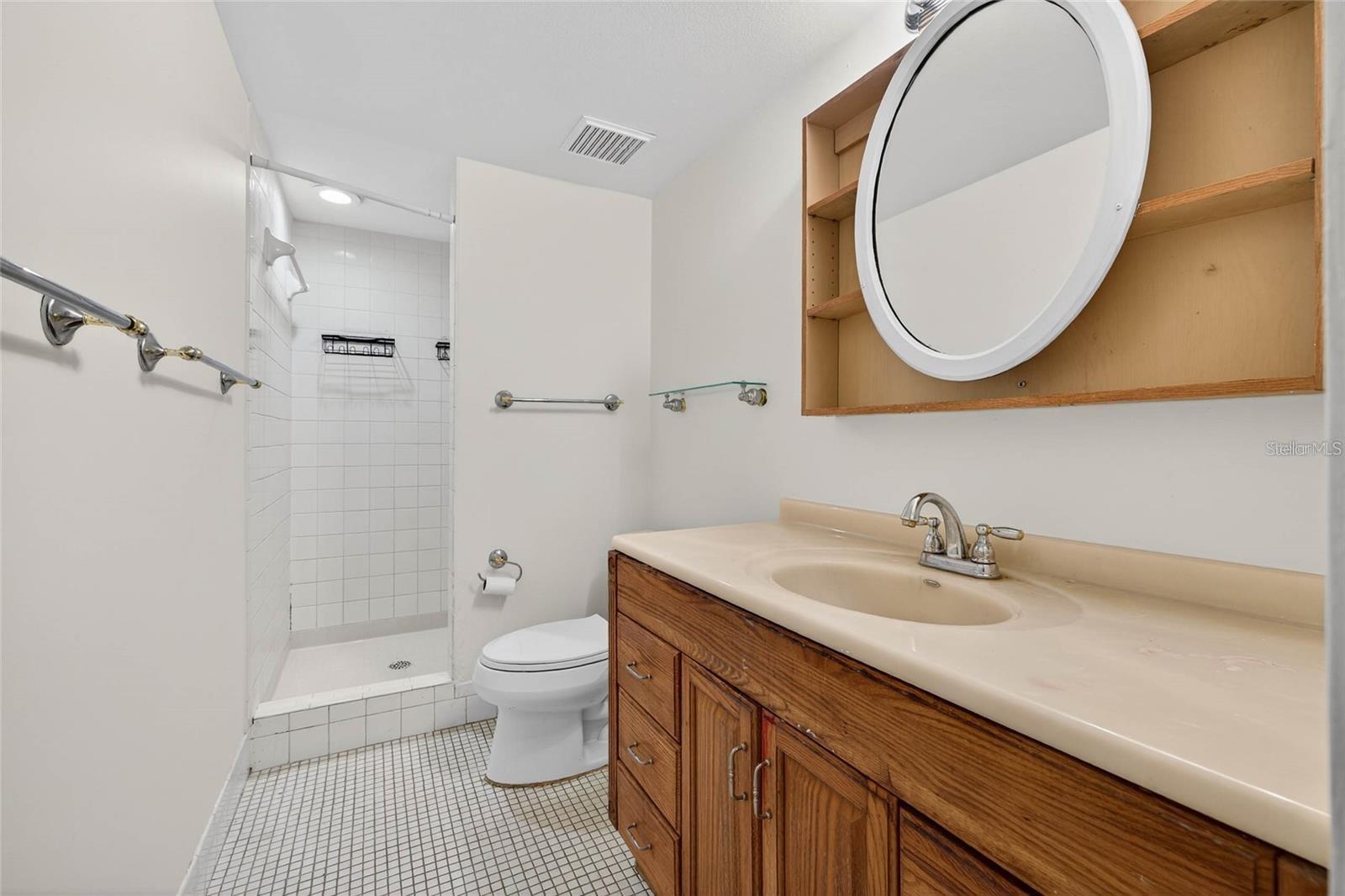 219 PALMETTO CT #219 — photo 10