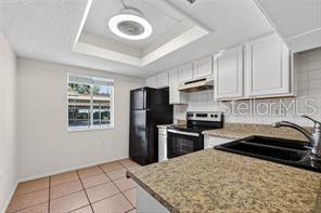 219 PALMETTO CT #219 — photo 6