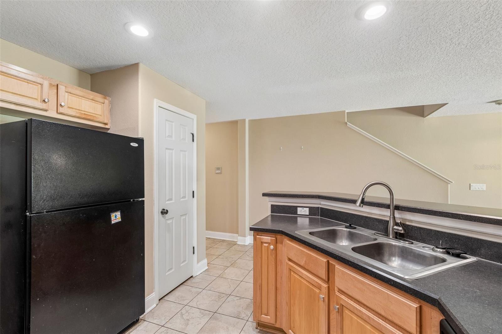 10818 GREAT CARLISLE CT — photo 9