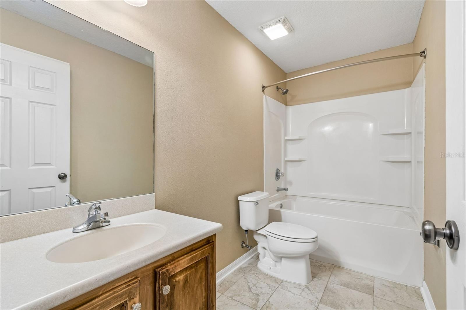 10818 GREAT CARLISLE CT — photo 17