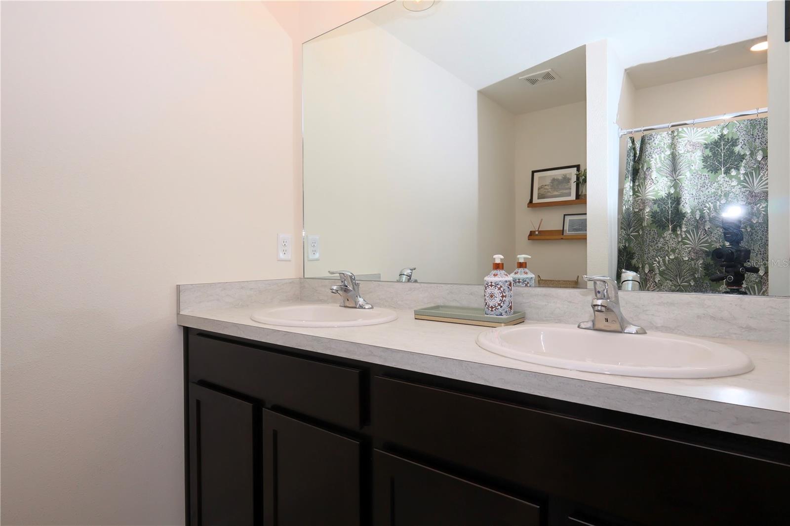 13726 WHISKEY DAISY DR — photo 14