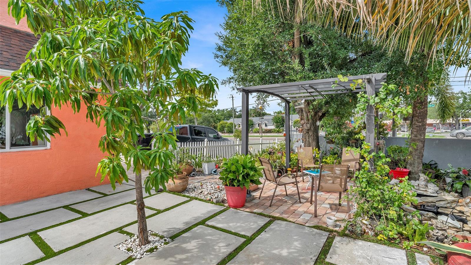 8301 LOPEZ DR — photo 22