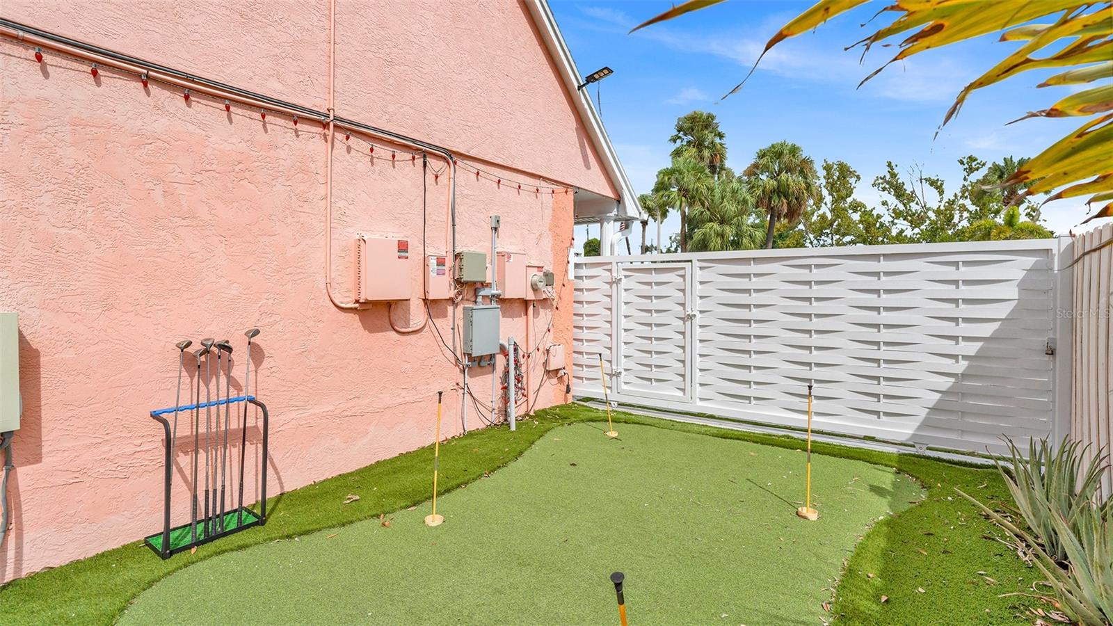 8301 LOPEZ DR — photo 28
