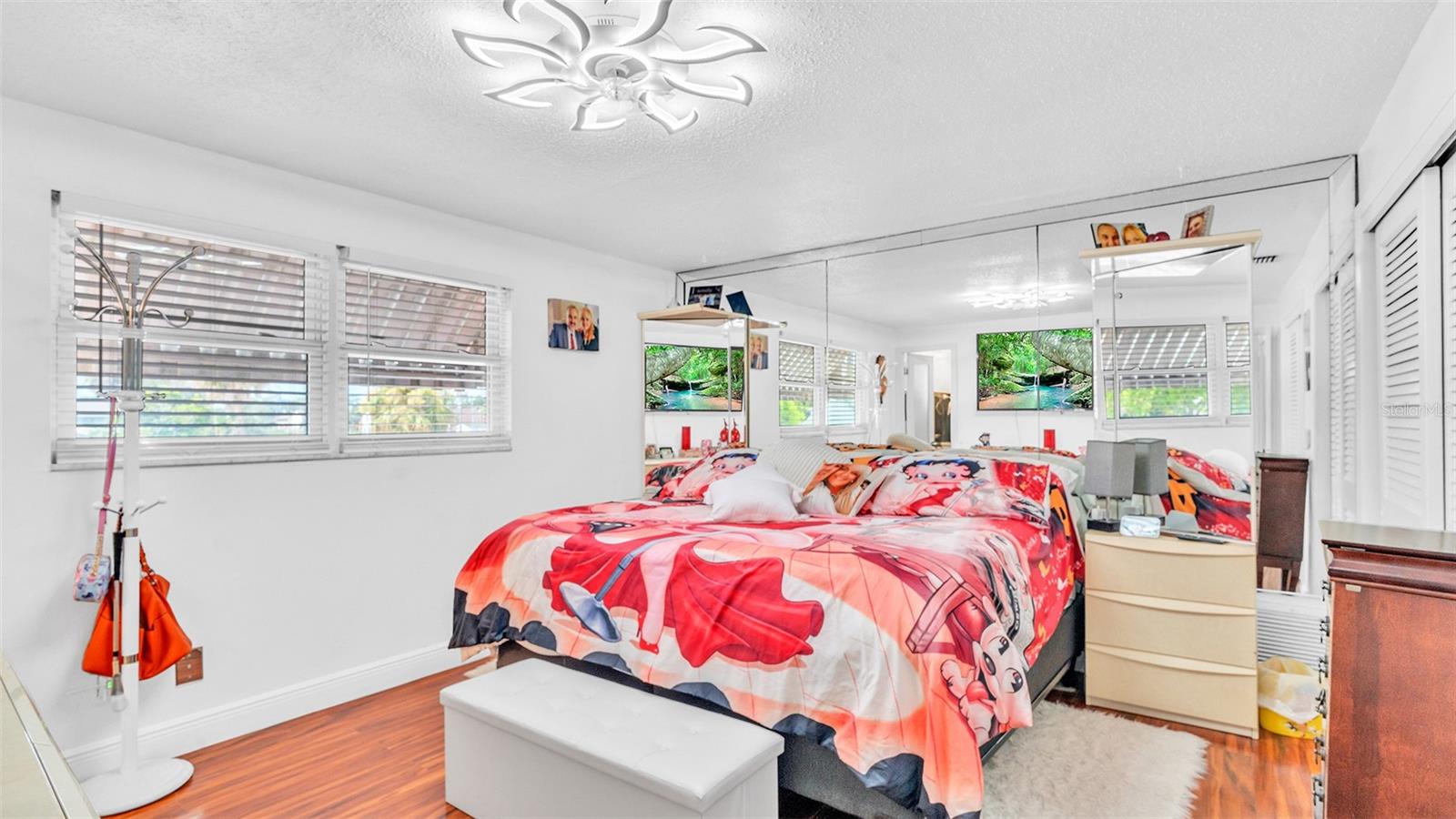 8301 LOPEZ DR — photo 40