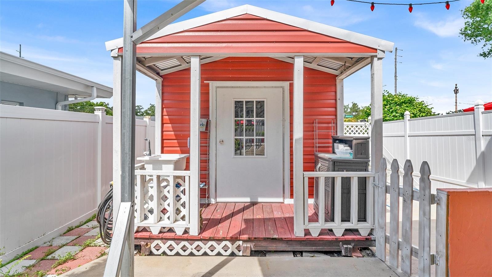 8301 LOPEZ DR — photo 32