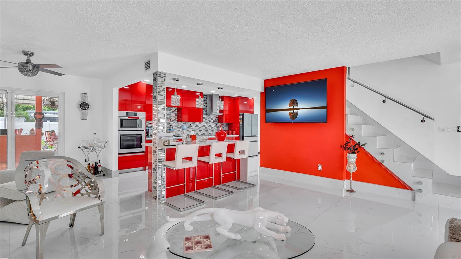 8301 LOPEZ DR — photo 5