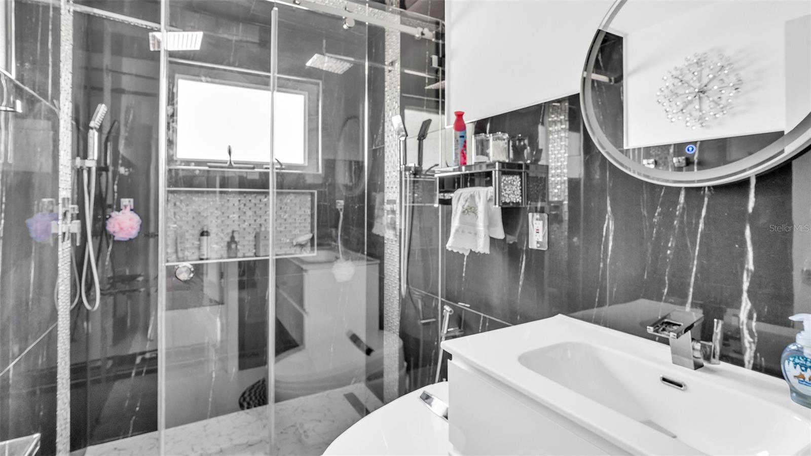 8301 LOPEZ DR — photo 19