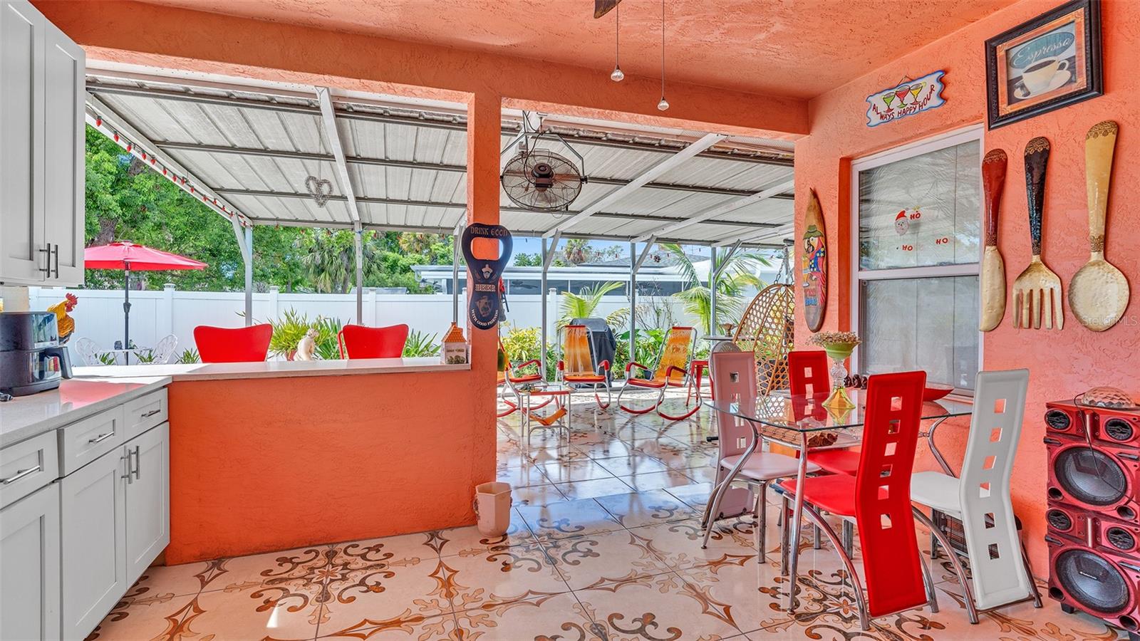 8301 LOPEZ DR — photo 37