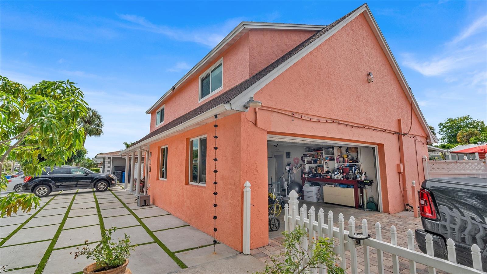 8301 LOPEZ DR — photo 24