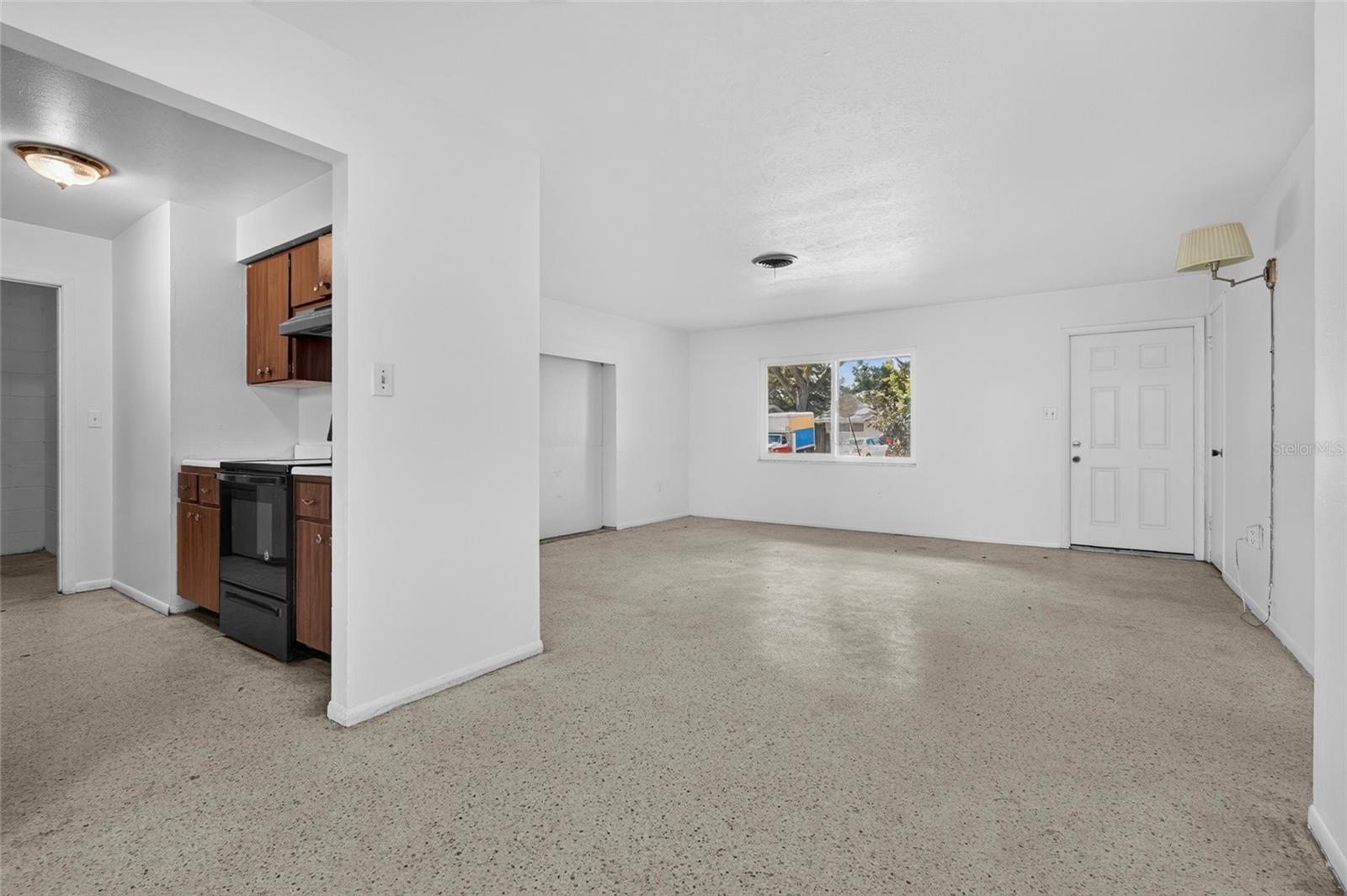 4923 BROOKMEADE DR — photo 9