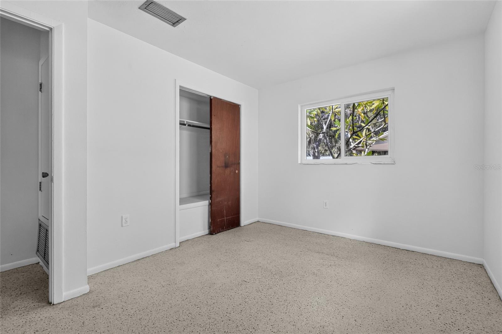 4923 BROOKMEADE DR — photo 19