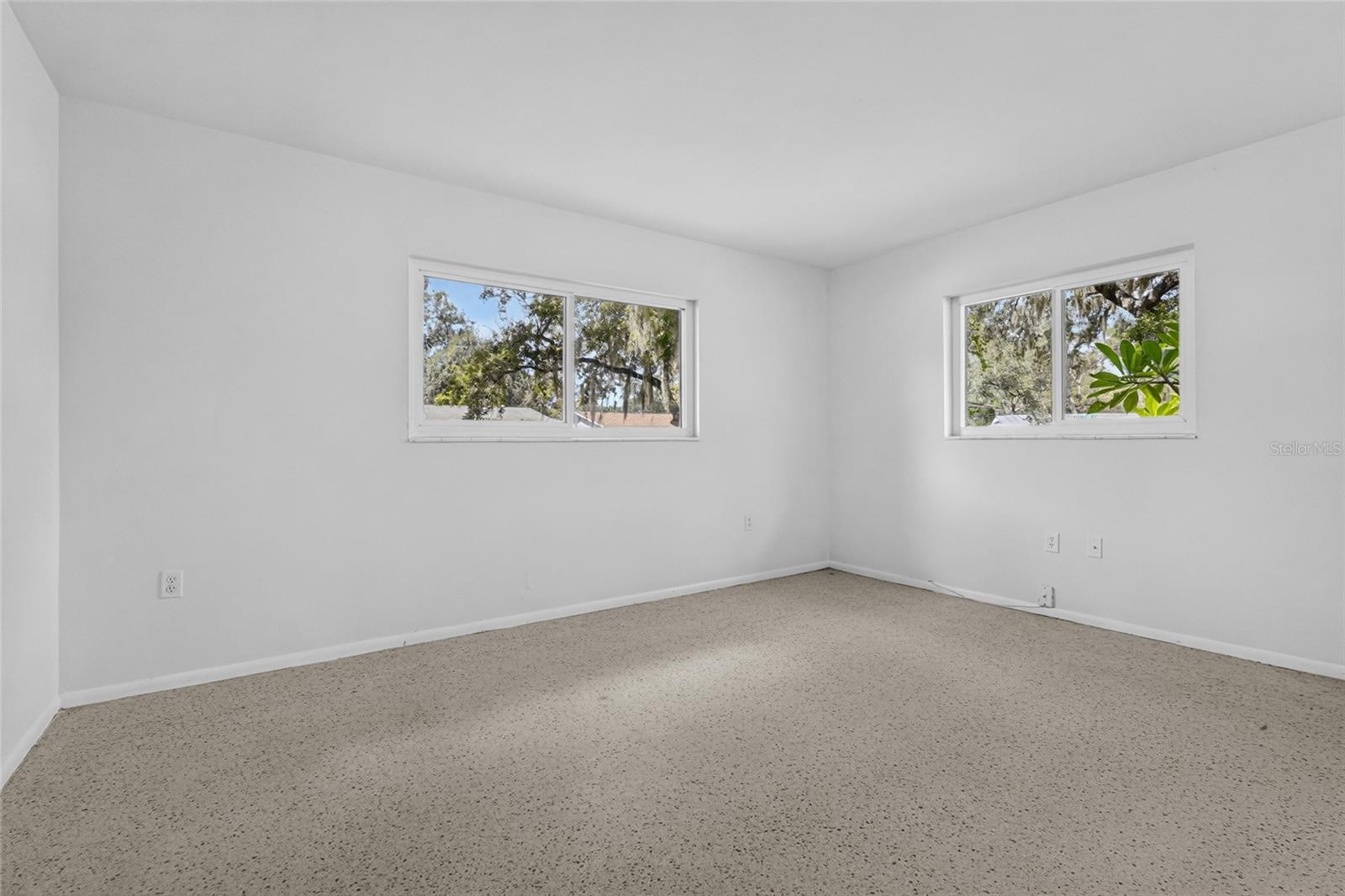 4923 BROOKMEADE DR — photo 14