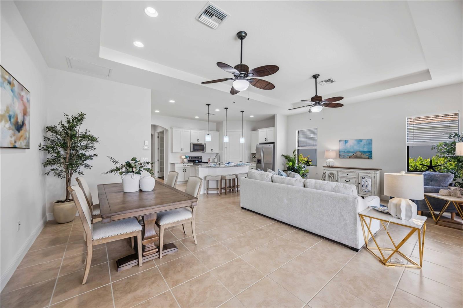 23781 WAVERLY CIR — photo 17