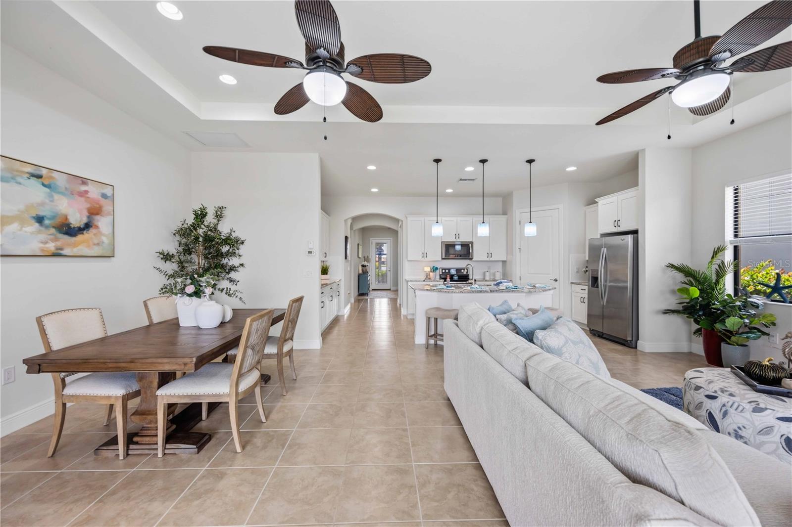 23781 WAVERLY CIR — photo 16