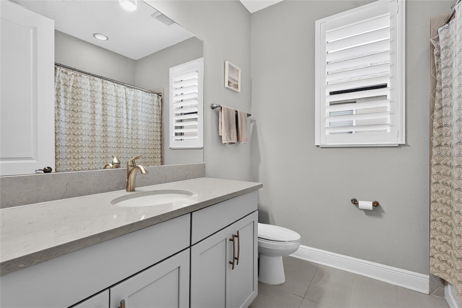 3541 SECLUDED CT — photo 32