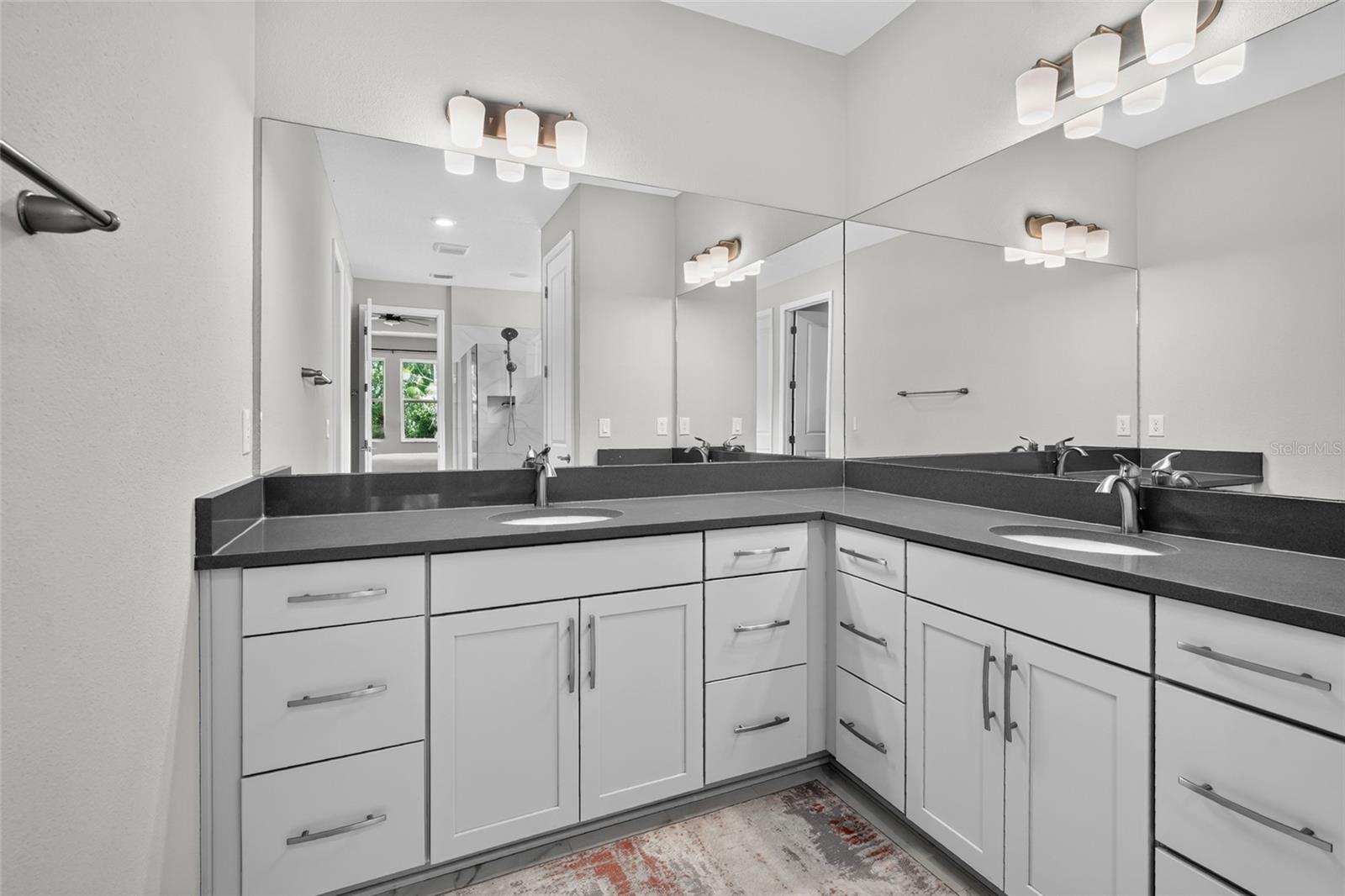 3541 SECLUDED CT — photo 9
