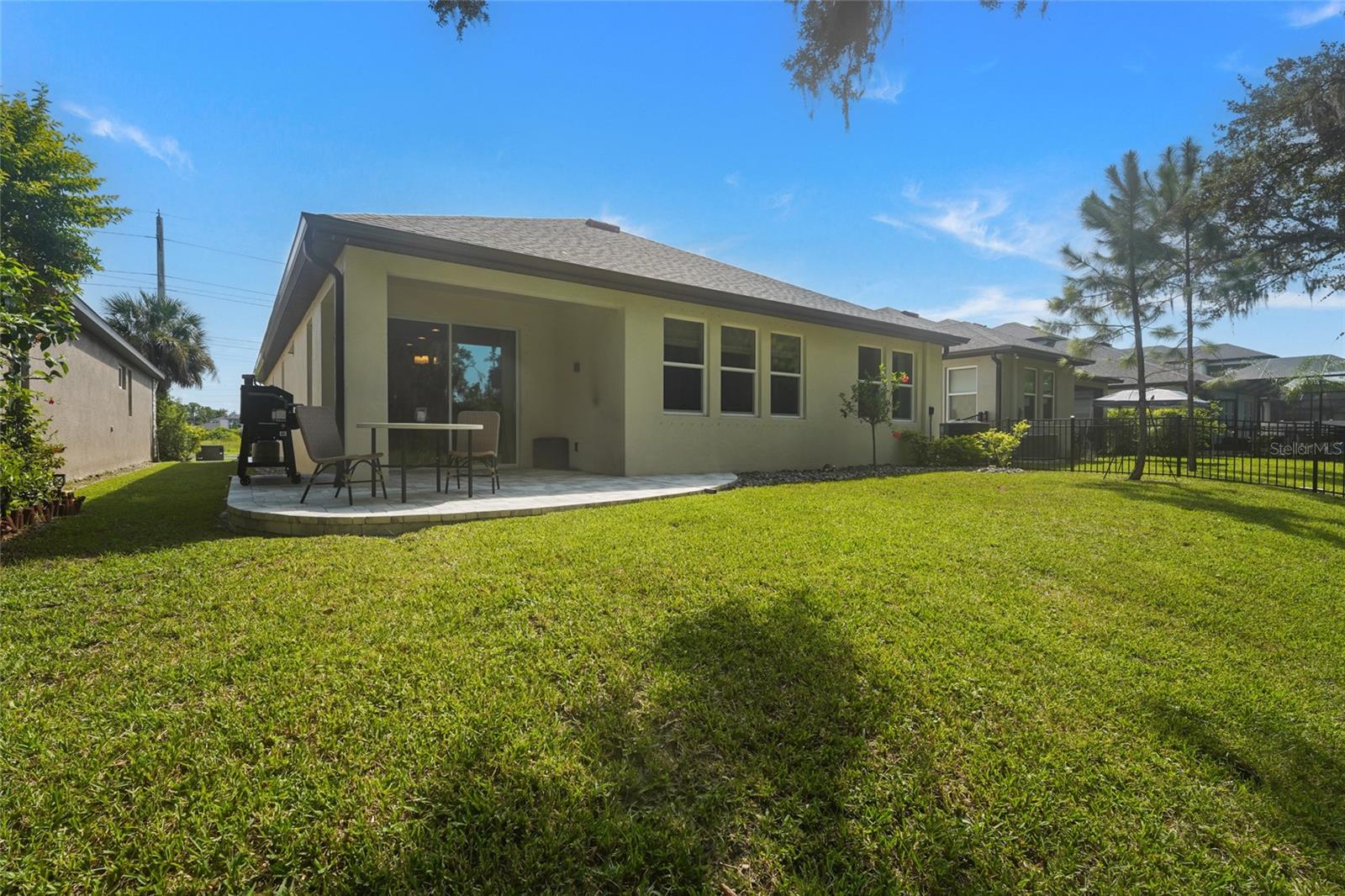 3541 SECLUDED CT — photo 40