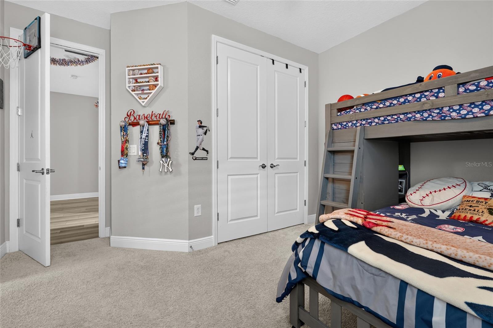 3541 SECLUDED CT — photo 35