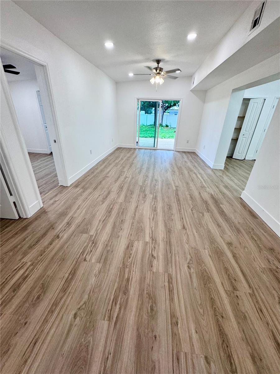 7913 TIDEWATER TRL — photo 2