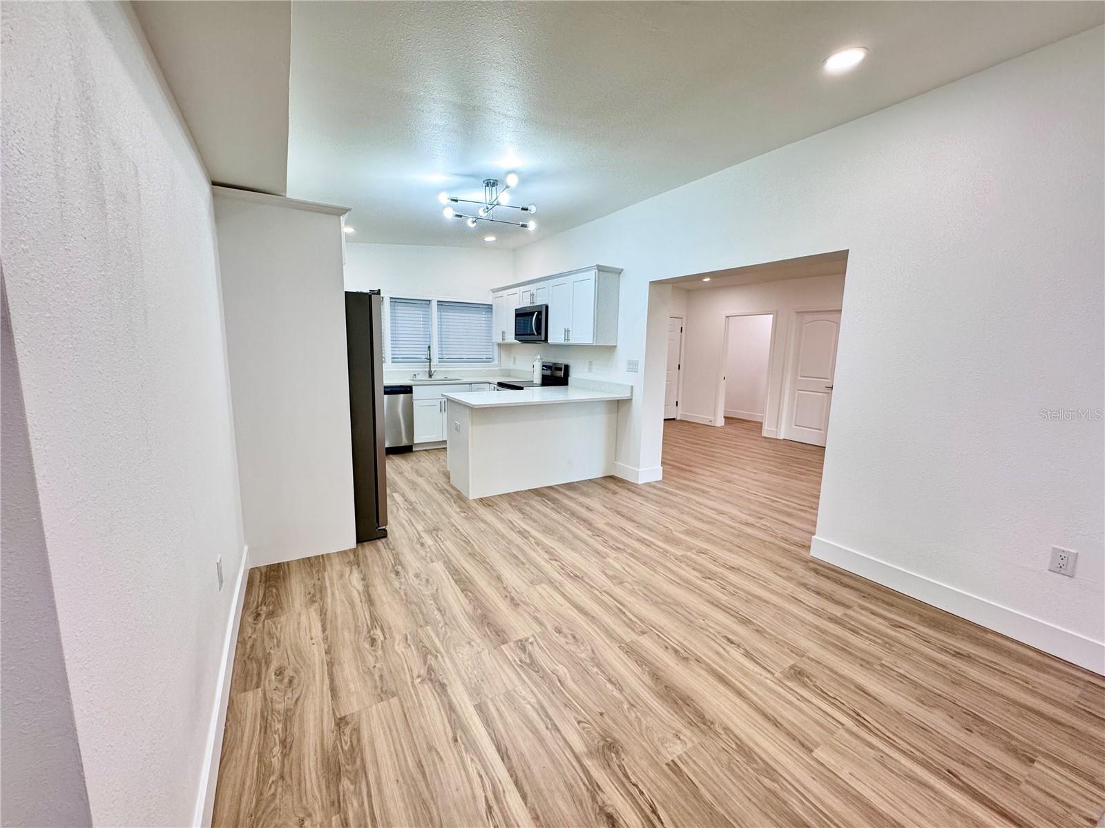 7913 TIDEWATER TRL — photo 10