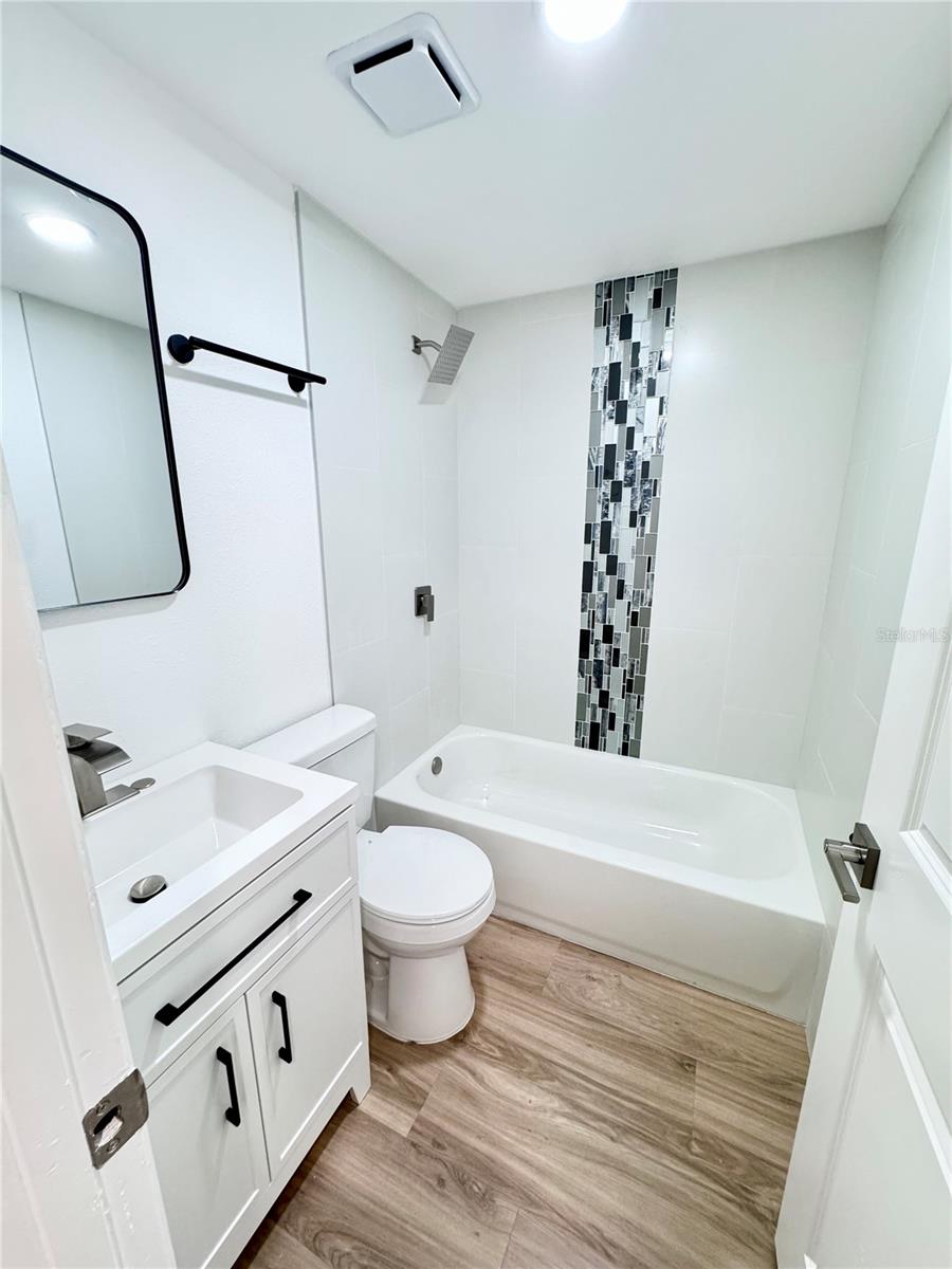 7913 TIDEWATER TRL — photo 26