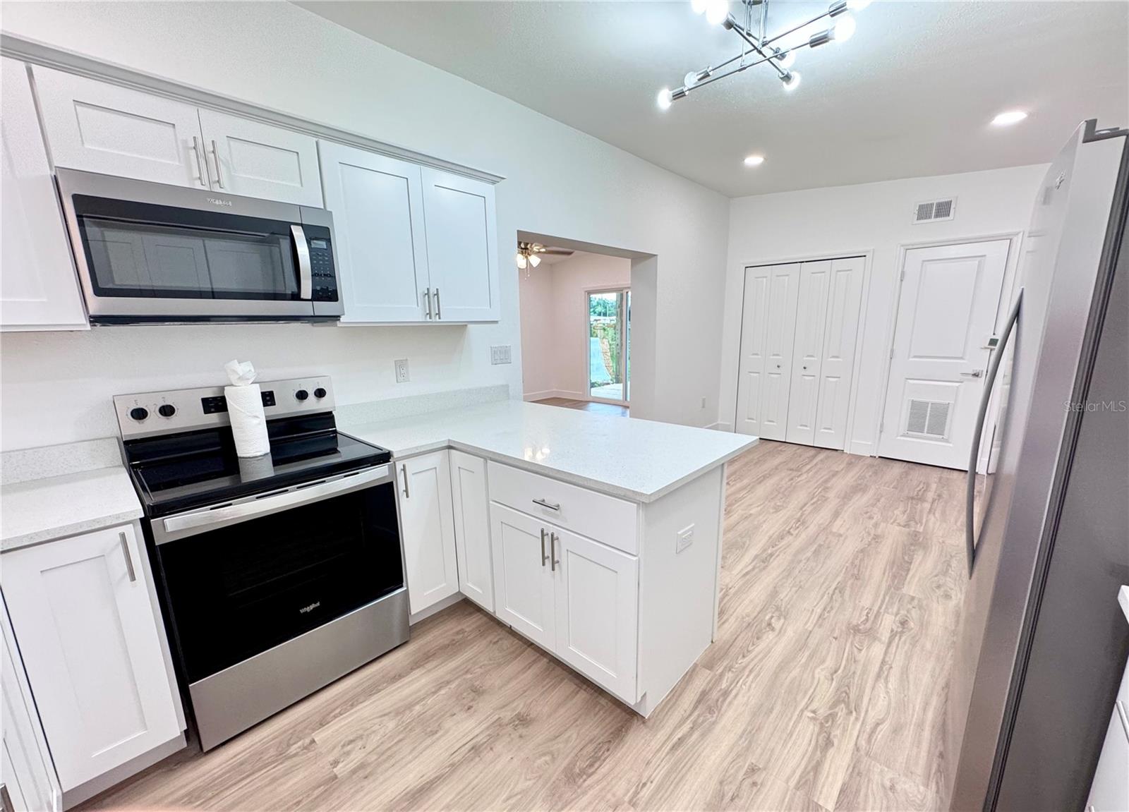 7913 TIDEWATER TRL — photo 6