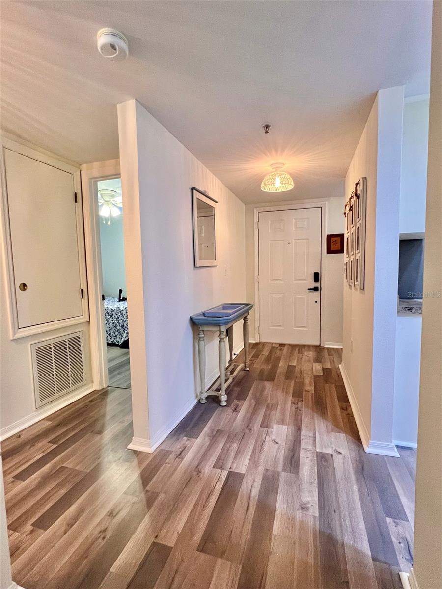 6501 STONE RIVER RD #104 — photo 26