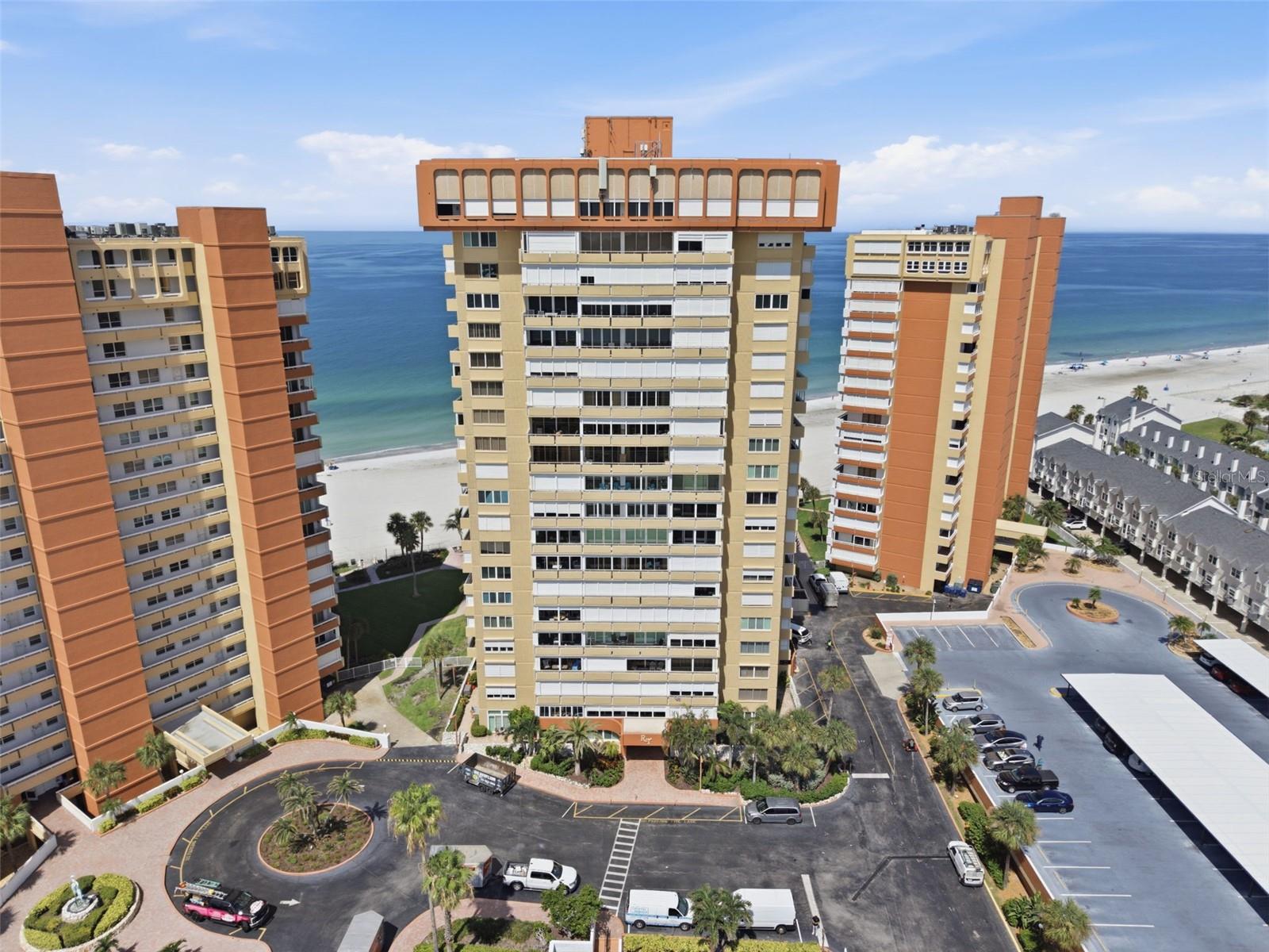 17920 GULF BLVD #1401 — photo 31