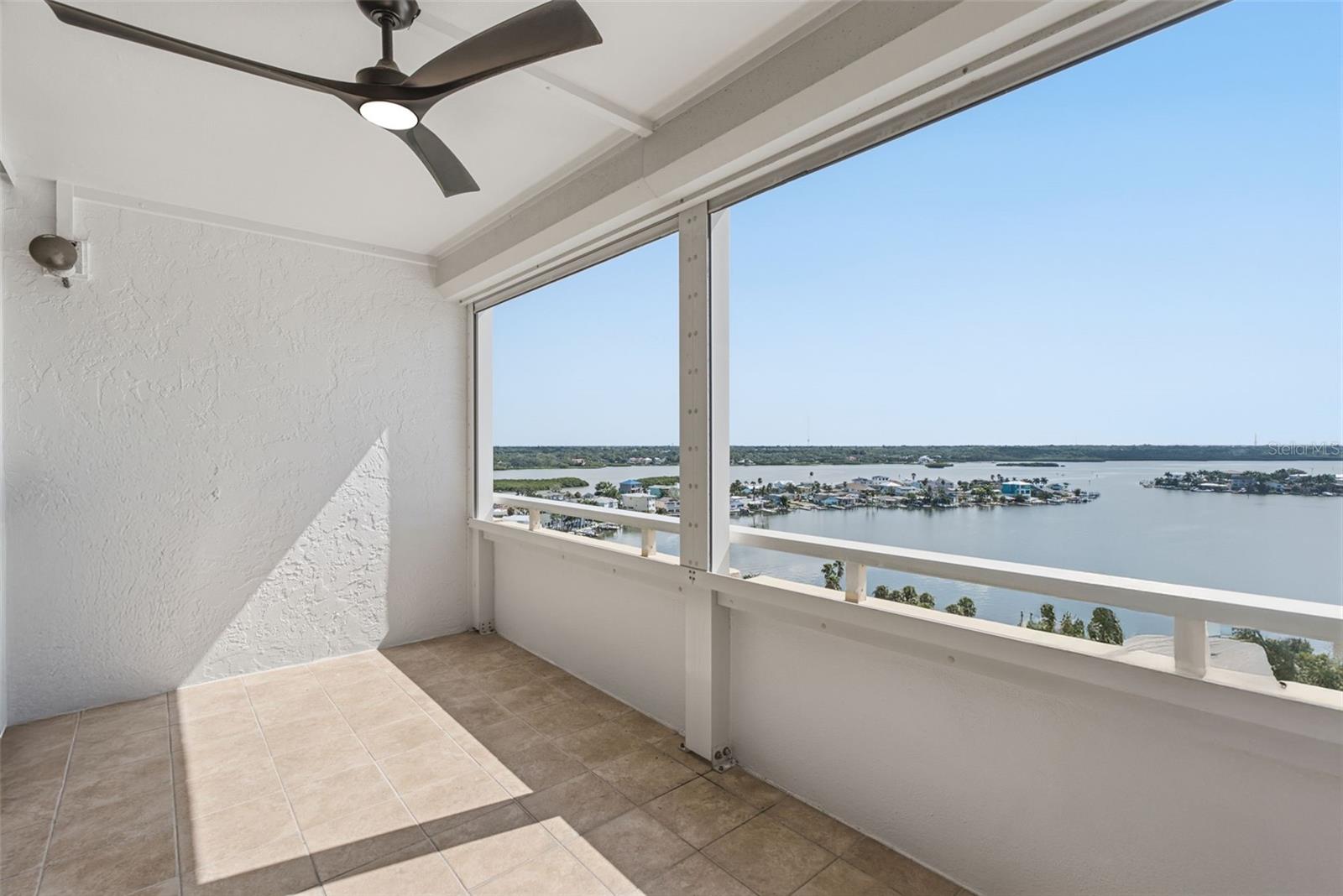 17920 GULF BLVD #1401 — photo 17