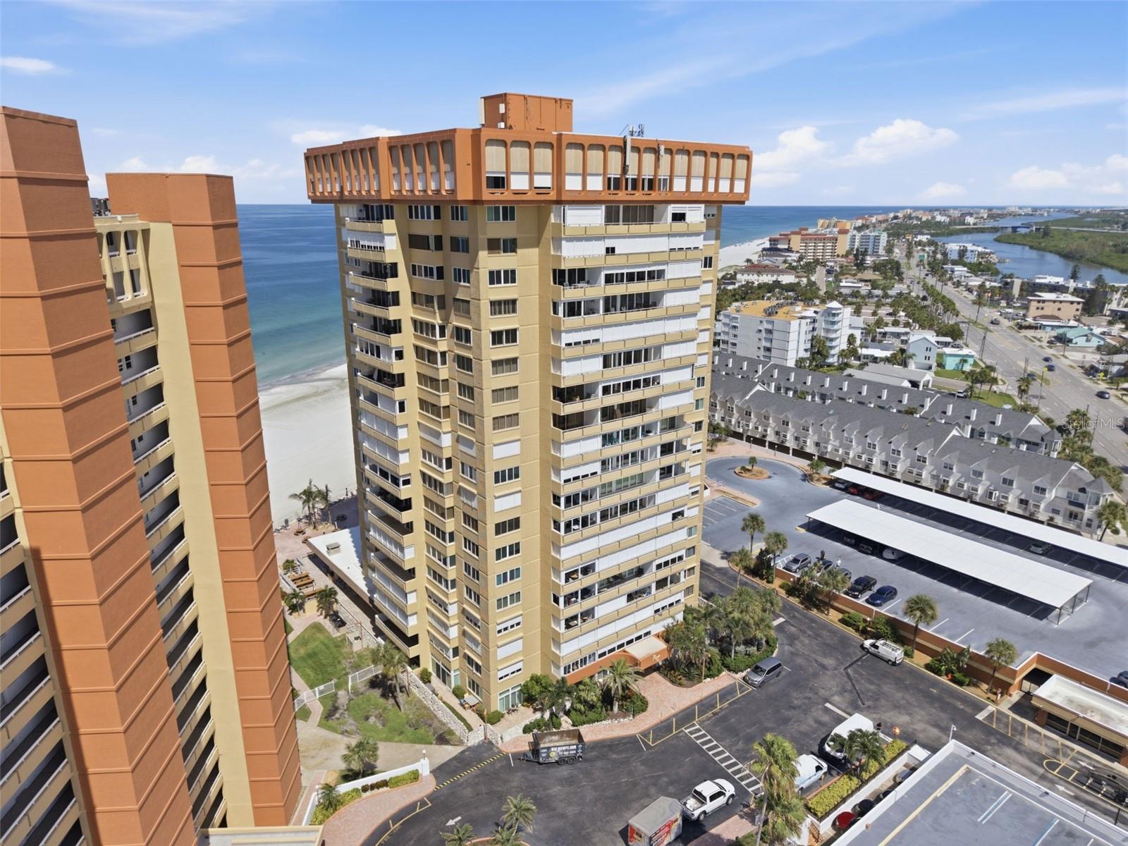 17920 GULF BLVD #1401 — photo 30