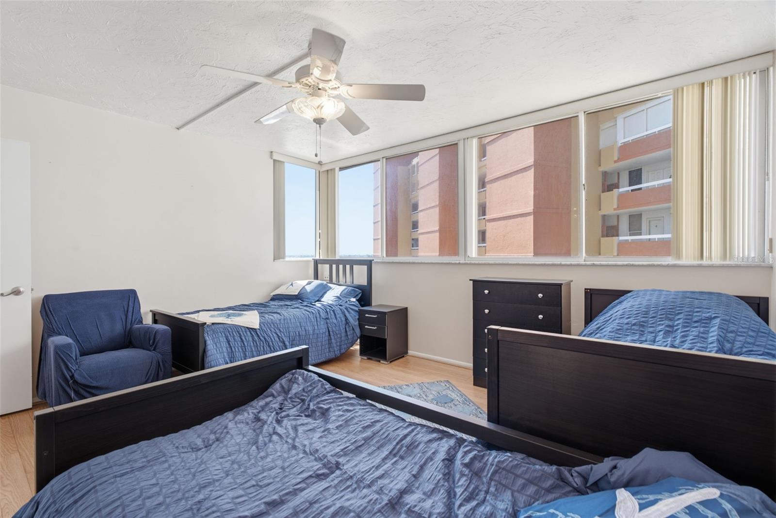17920 GULF BLVD #1401 — photo 28