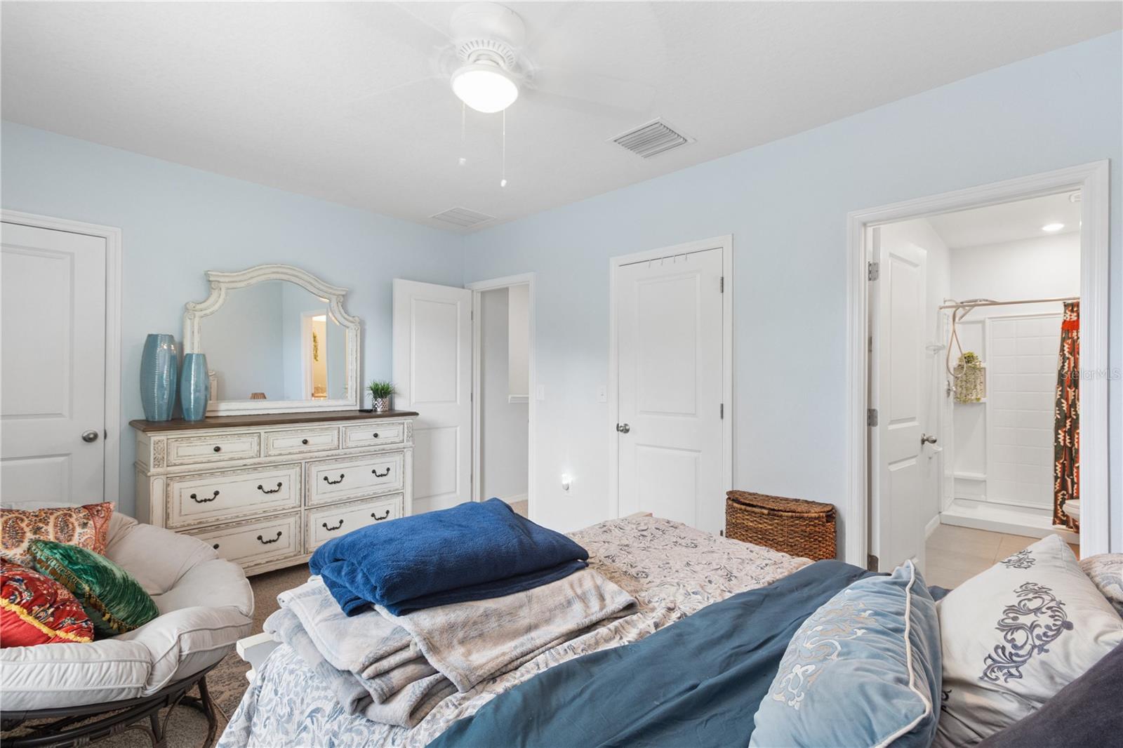 417 NEWMONT CIR — photo 31